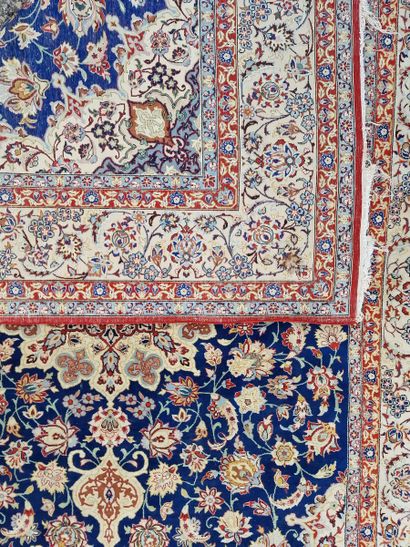 ISPAHAN RUG (cotton warp and weft, wool velvet),...