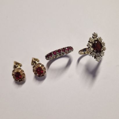 4 jewels that can form a semi-pair, including...