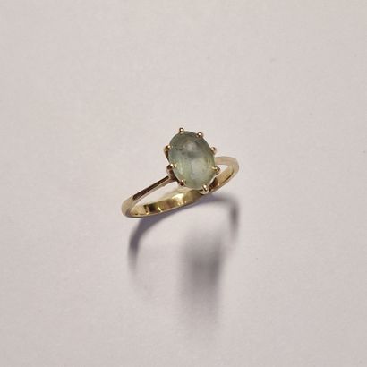 MODERN SOLITARY RING in yellow gold 750 Millièmes...
