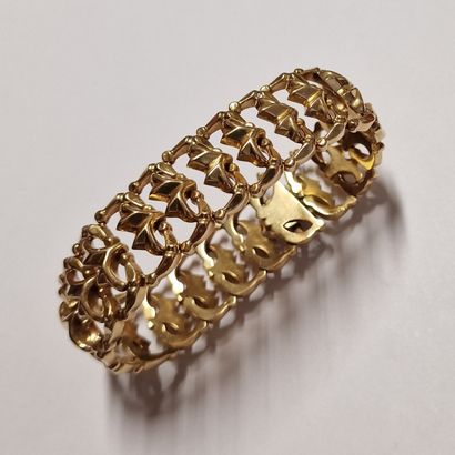BRACELET ARTICULE Circa 1960 in pink gold...