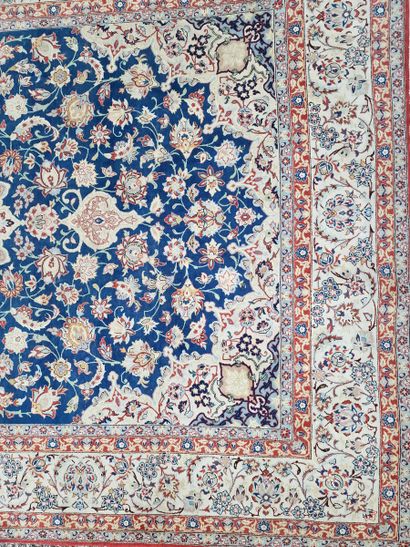 ISPAHAN RUG (cotton warp and weft, wool velvet),...