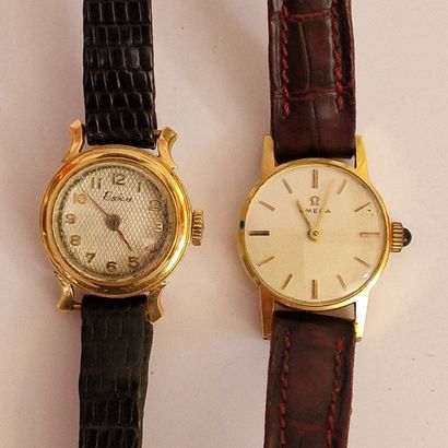 2 LADY'S BRACELET WATCHES Circa 1950-60 in...