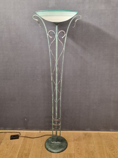 Modern Neoclassical-style LAMPADAIRE in green...