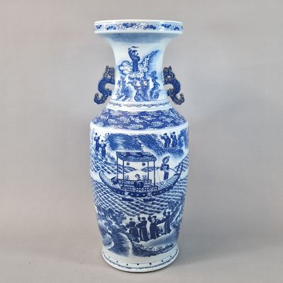 CHINA REPUBLIC - IMPORTANT white-blue porcelain...