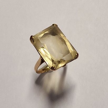 MID-20th CENTURY RING in pink gold 750 Millièmes...