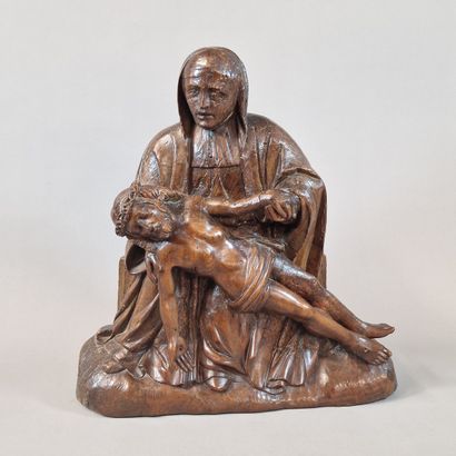 Partial PIETA from the 17th century in carved...