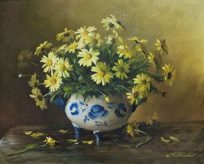 Sergueï TOUTOUNOV (Né en 1958)
Vase de marguerites...