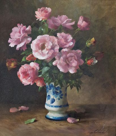 Sergueï TOUTOUNOV (Né en 1958)
Vase de roses
HUILE...