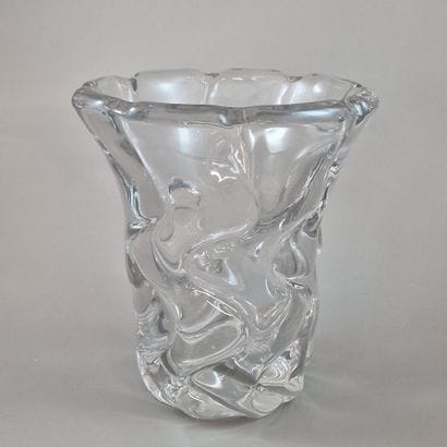 DAUM NANCY FRANCE - VASE in molded white...