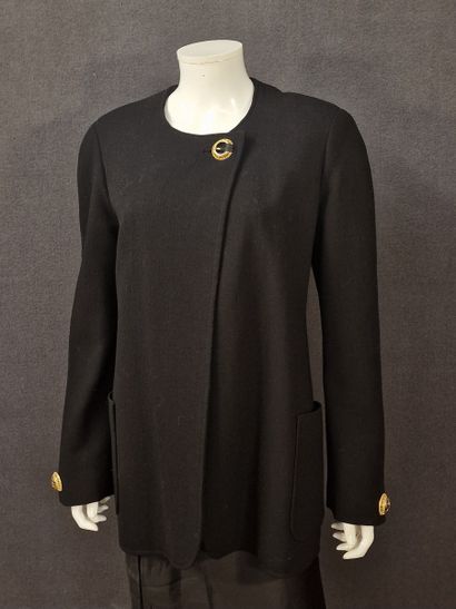Gianfranco FERRE - Black wool jacket.

Expert...