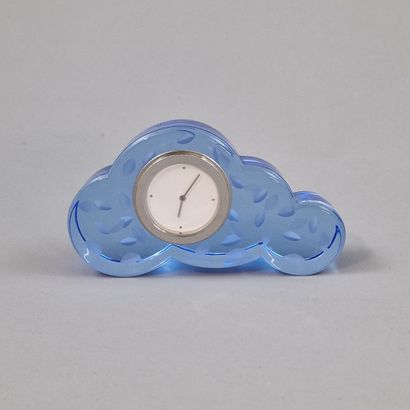 SAINT-LOUIS PENDULETTE NUAGE en cristal bleu...