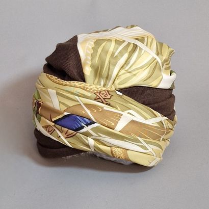 HERMES PARIS - TOQUE en maille marron et...