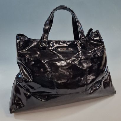 CELINE - 48cm CABAS BAG in black patent leather,...