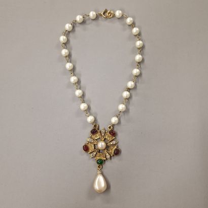 CHANEL X Karl LAGERFELD YEAR 1985 - NECKLACE...