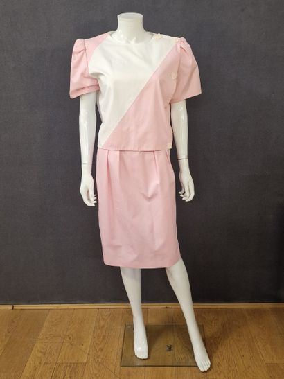COURREGES - AMUSANT ENSEMBLE in pink and...