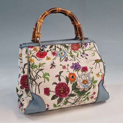 GUCCI - 28cm CABAS BAG in Flora print canvas...