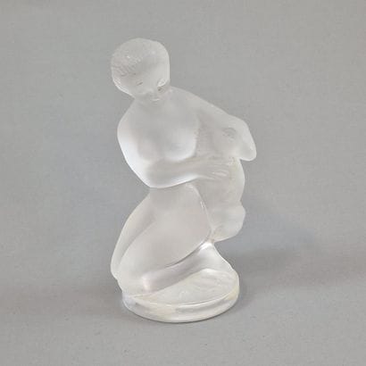LALIQUE France STATUETTE OF DIANE AND THE...