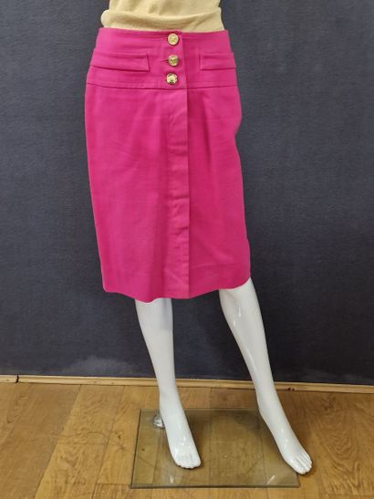 CELINE - LOT of 2 denim skirts, one yellow,...