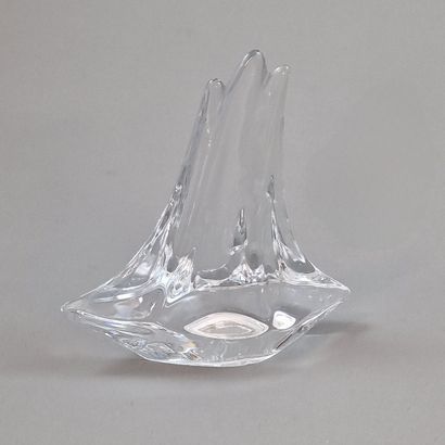 DAUM FRANCE - PRESSE-PAPIERS BATEAU en cristal...