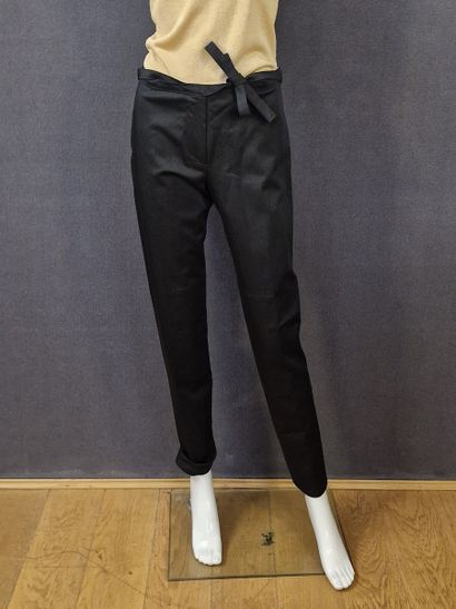 Max MARA - LOT COMPOSE DE 2 PANTALONS en...