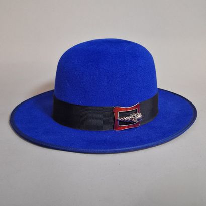GUCCI année 2022 - Magnifique chapeau en...