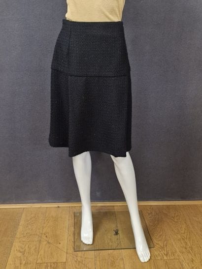 CHANEL X Karl Lagerfeld - COLLECTION METIERS...