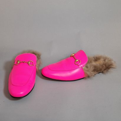 GUCCI - PAIR OF 