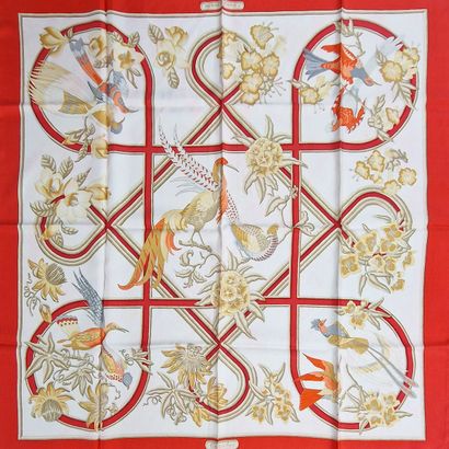 HERMES PARIS MADE IN FRANCE - CARRE in printed...
