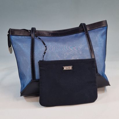 LOEWE - SAC CABAS 33cm en nylon bleu et cuir...