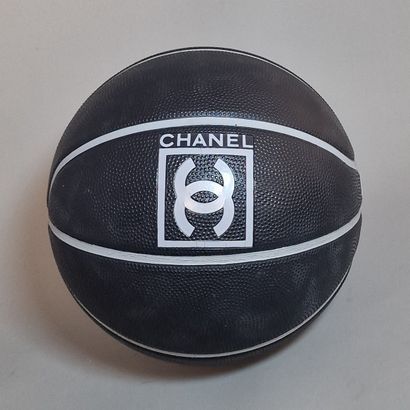 CHANEL Sport - BASKET BALL black, grey. 
Good...