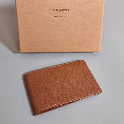 Louis VUITTON ANNEE 1998 - Taïga camel leather...