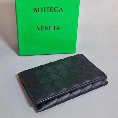 Bottega VENETA - Black Intrecciato lambskin...