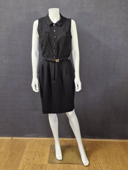 CHANEL BOUTIQUE X Karl Lagerfeld - SLEEVELESS...