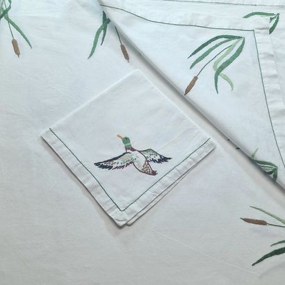 NAPPE RECTANGULAIRE ET SES 8 SERVIETTES en...