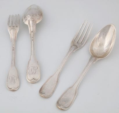 LOT DE 3 COUVERTS en argent 950 Millièmes...