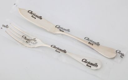 CHRISTOFLE MODELE UNIPLAT BAGUETTE 12 COUVERTS...