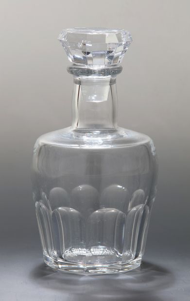 BACCARAT - MODELE ? - CARAFE A ALCOOL en...