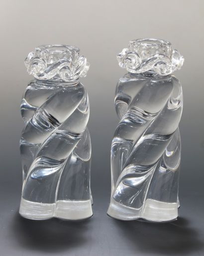 BACCARAT MODELE ALADIN PAIRE DE BOUGEOIRS...