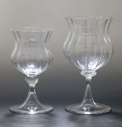 DAUM FRANCE - 2 VASES TULIPES à côtes sur...