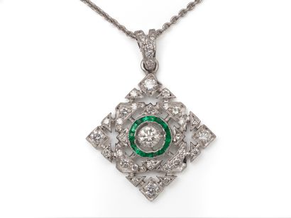 Pendant in 750 thousandths white gold with...