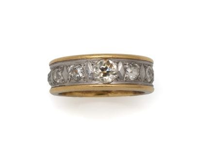 2-tone gold ring, 750 thousandths, partially...