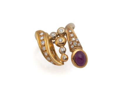 Stylized ring in 750 thousandths gold adorned...