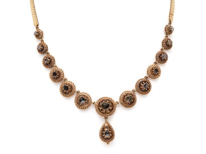 750 thousandths gold drapery NECKLACE, composed...