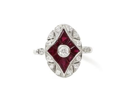 MARQUISE RING in 750 thousandths white gold,...