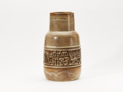 Marius BESSONE (1929-2001)
MODERNIST VASE...