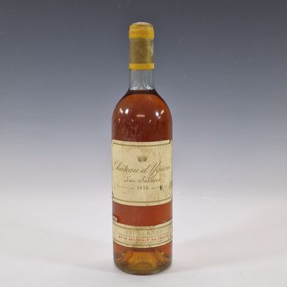 CHATEAU D’ YQUEM - SAUTERNES 1976 - 1er Cru...