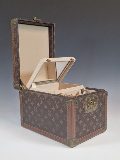 Louis VUITTON n°1063064, Lock n°1272518 -...