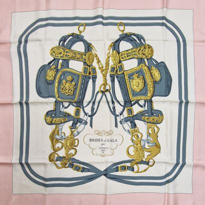 HERMES Paris made in France - CARRE en twill...