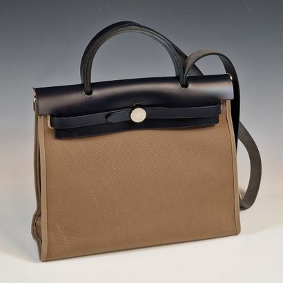 HERMES Paris made in France année 2017 -...