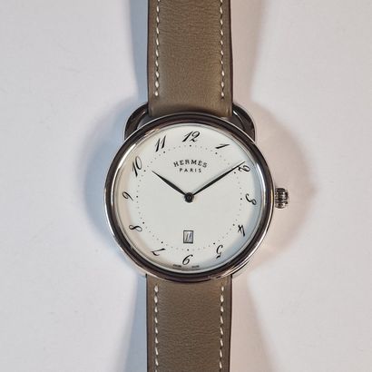 HERMES Paris Swiss made n°AR7Q.810/3525171...